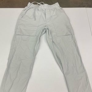Lulu Lemon seersucker white pants
